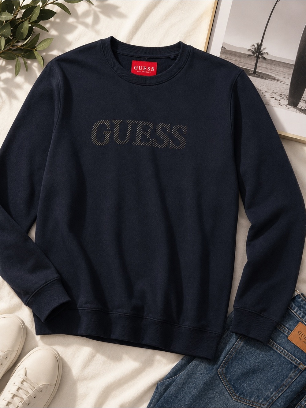GUESS Los Angeles Dark Navy Logo Crewneck Sweatshirt Men’s M
